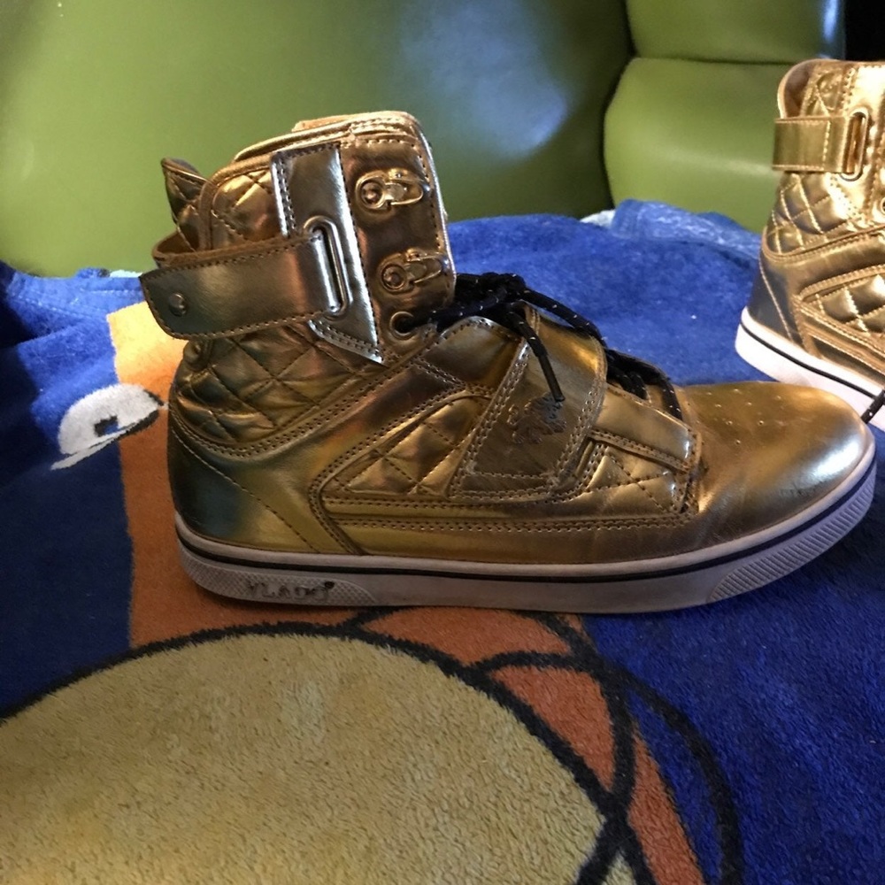 Vlado Atlas Metallic - Picture 2 of 5